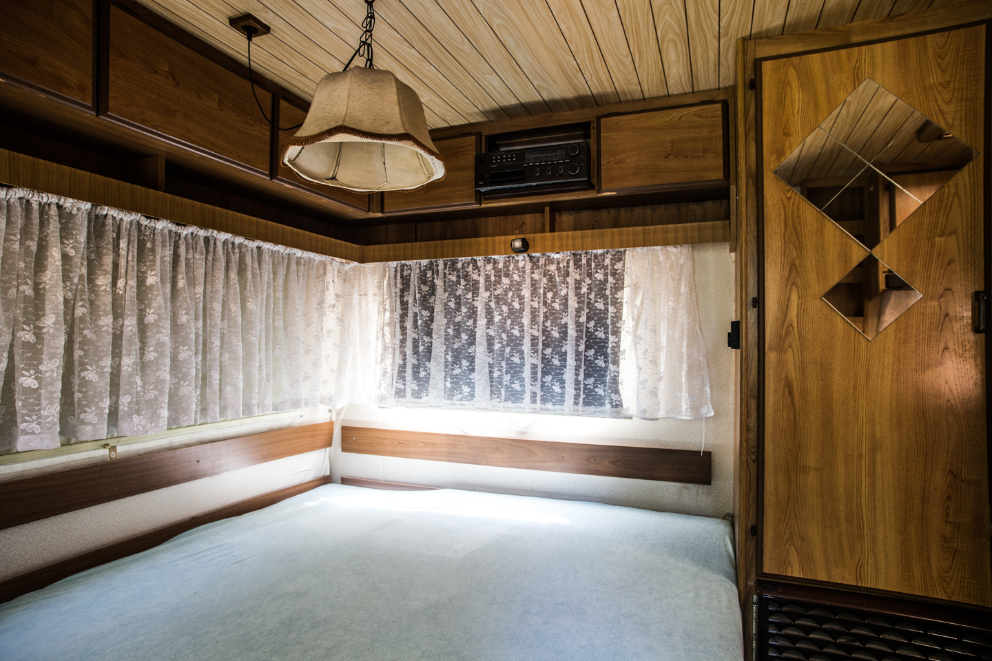 Pre-settled Caravan for 2 persons