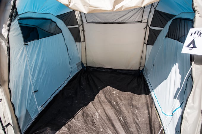 Pre-pitched tent for 4 persons